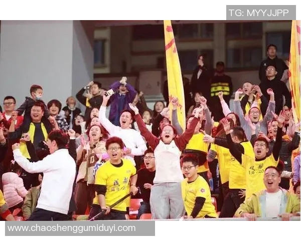 最新足球明星闪耀成都球场引发球迷热潮盛况空前