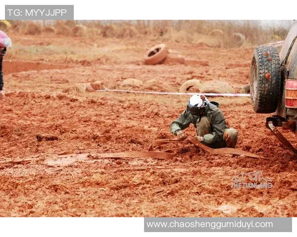 重庆足球队逆袭之路揭秘世界锦标赛特别报道展现拼搏精神与团队力量 重庆足球队逆袭之路揭秘世界锦标赛特别报道展现拼搏精神与团队力量